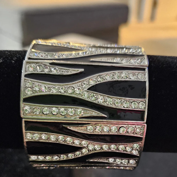 Cuff Bracelet black/silver - Picture 2 of 8